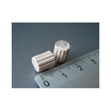 Colonnes grecques cannelées, 50 pièces Diam.8 Long.15 mm