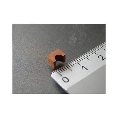 Arc Lombard, 25 pièces 7 x 5 x 5 mm