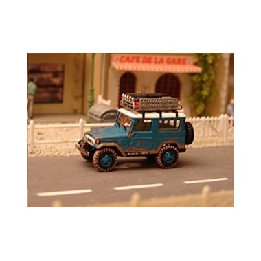 Miniature Toyota Landcruiser "Offroad" bleue