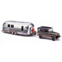 Miniature Toyota Land Cruiser et remorque "Hospital", aspect sali