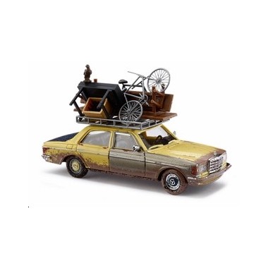 Miniature Mercedes W123 "Camp-volant"