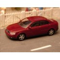 Miniature Audi A4 Limousine rouge