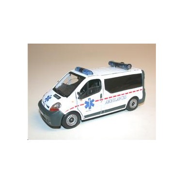 Miniature Renault Trafic Ambulance Miniature Renault Trafic Ambulance