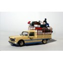 Miniature Peugeot 404 pick-up transport brousse