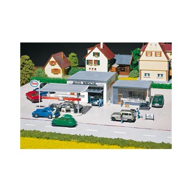 Maquette Station-service avec station de lavage, Epoque 3