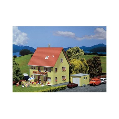 Maquette Maison deux familles, Epoque 3 