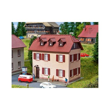 Maquette Maison d'habitation à deux étages, Epoque 3
