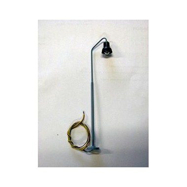 Lampadaire simple lumière jaune, fonctionnel