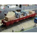 Wagon plate-forme + chargement moteurs et caisses SNCF Epoque 5