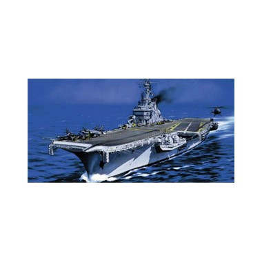 Maquette Clemenceau, porte-avions français