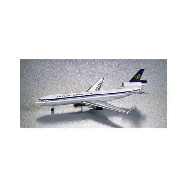 Miniature McDonnell Douglas MD-11 Mandarin Airlines