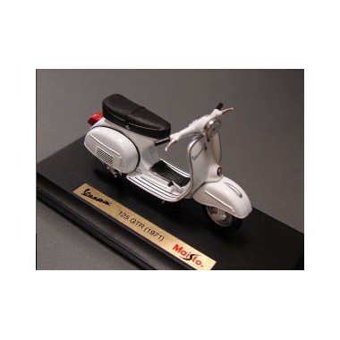 Miniature Vespa Scooter 125 GTR 1971