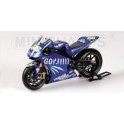 Miniature Yamaha YZR-M1 Rossi 46 Team Gauloises 2004