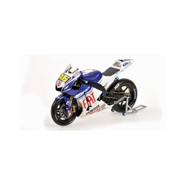 Miniature Yamaha YZR-M1 V. Rossi Indianapolis 2008 version salie Miniature Yamaha YZR-M1 V. Rossi Indianapolis 2008 version salie
