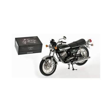 Miniature Yamaha RD 350 1973 vert métallique
