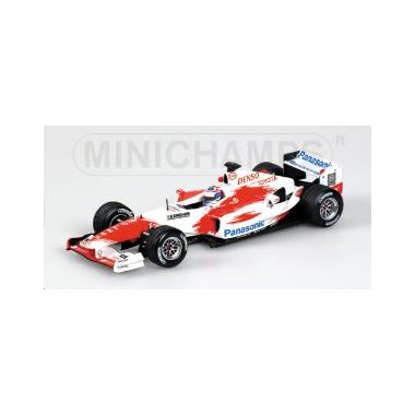 Miniature Toyota F1 TF104 Panis 17 2004 Miniature Toyota F1 TF104 Panis 17 2004