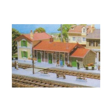 Maquette gare de Fay aux Loges avec quais