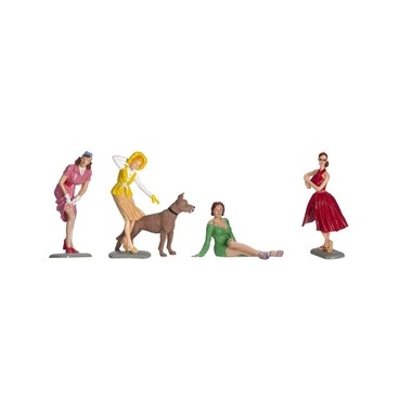 Figurines Vintage Vixens, 4 Pin-Up et un chien