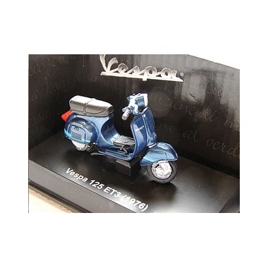 Miniature Vespa 125 ET3 bleu métallisé 1976 Miniature Vespa 125 ET3 bleu métallisé 1976