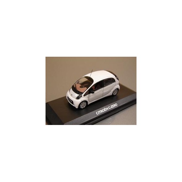 1/43e Citroën C-zéro blanc Norev 155090 TBE boîte d’origine