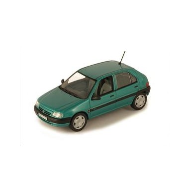 Miniature Citroen Saxo 5 portes Vert polynésien 1996