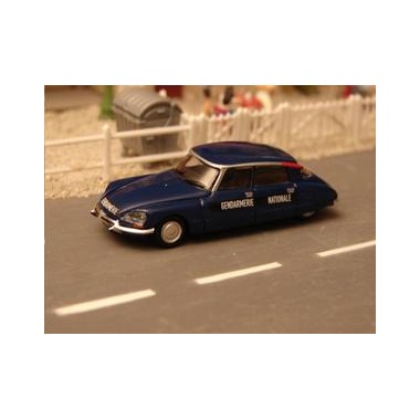 Miniature Citroen DS 21 Gendarmerie 1968