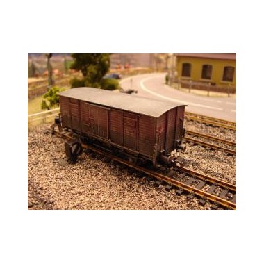 Wagon fourgon toit plat marron aspect vieilli SNCF Epoque 3 Wagon fourgon toit plat marron aspect vieilli SNCF Epoque 3