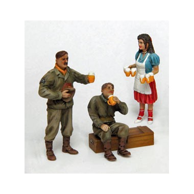 Figurines In Pilsen 1945