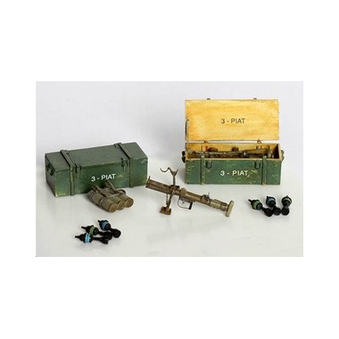 Lance roquettes britannique P.I.A.T. avec munitions et caisses, 2ème GM