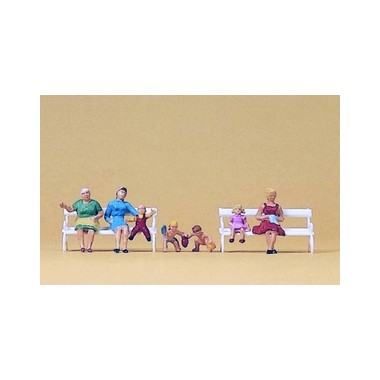 Figurines Femmes et enfants