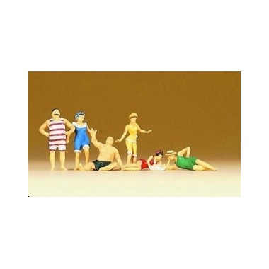 Figurines Baigneurs en habits d'époque 1900