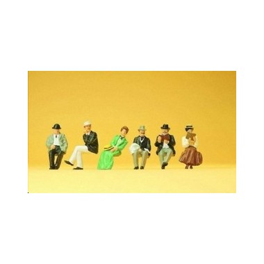 Figurines Passagers assis en habits d'époque 1900