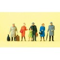 Figurines Voyageurs en manteaux