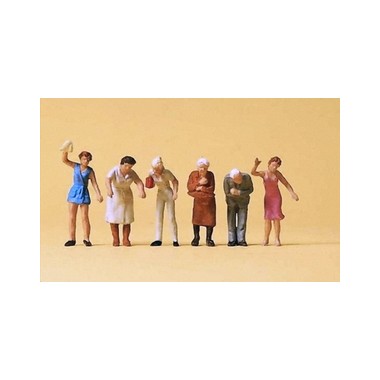 Figurines A la fenêtre