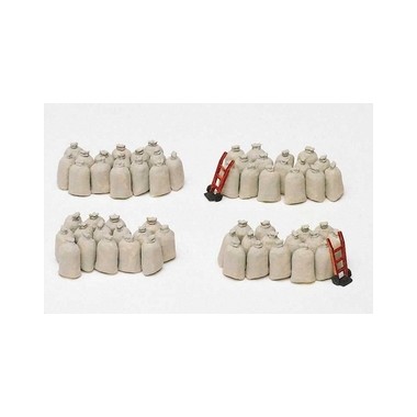 Sacs postaux, ou autres produits