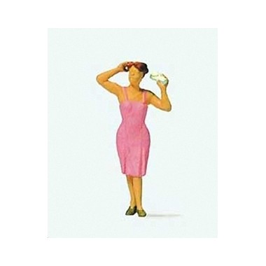 Figurine Femme se coiffant