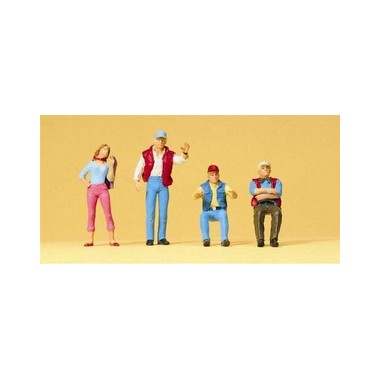 Figurines camionneurs et auto-stoppeuse