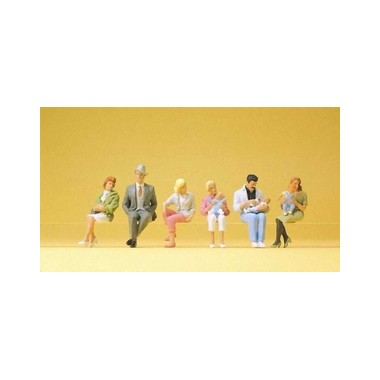 Figurines Personnes assises