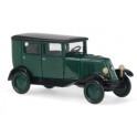 Miniature Renault NN berline verte