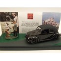 Miniature Volkswagen Coccinelle cabriolet, Hitler et son chien 1938