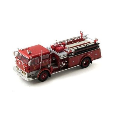 Miniature Mack C Fire Truck rouge 1960