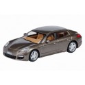 Miniature Porsche Panamera Marron
