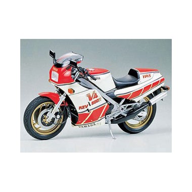 Maquette Yamaha RZV500R