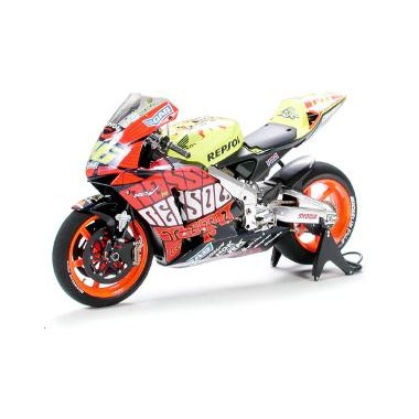 Maquette Honda RC211V Rossi 46 Valencia 2003 Maquette Honda RC211V Rossi 46 Valencia 2003