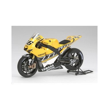 Maquette Yamaha YZR-M1 Rossi 46 U.S. 2005, 50ème Anniversaire