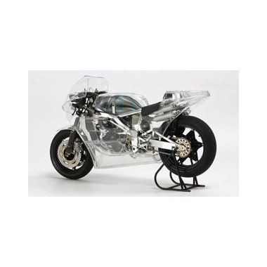 Maquette Honda NSR500 '84 Full View 
