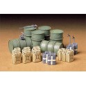 Bidons et jerrycans d'essence allemands 