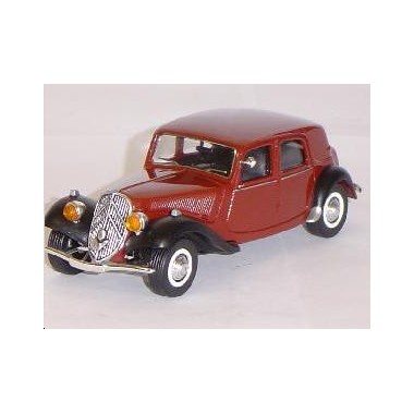 Miniature Citroen Traction 11 Bordeaux Miniature Citroen Traction 11 Bordeaux