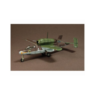 Miniature Heinkel HE162 Salamander, 2ème GM