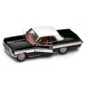 Miniature Oldsmobile Starfire Noire 1962